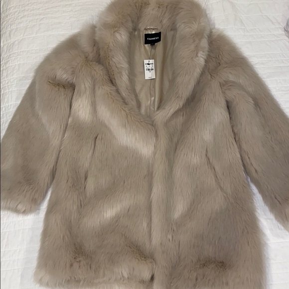 Express Jackets & Blazers - Express NEW WITH TAGS Faux Fur Coat- ivory size XS